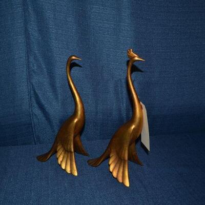 LOT 48 ceramic decorative birds