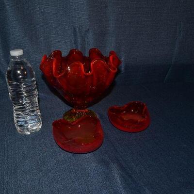 LOT 85 Home Decor red colored glass