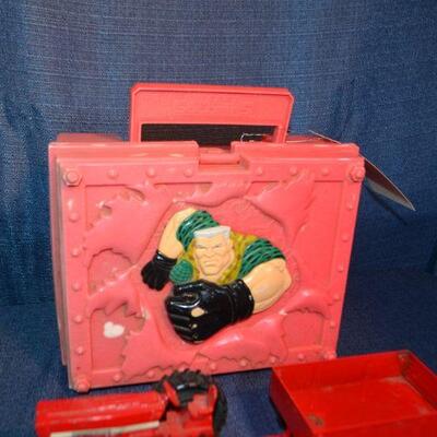 LOT 29 vintage plastic box Plus Metal tractor and trailer