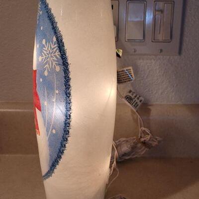 Lot 71: New RETIRED Hallmark Snowman Lamp (Works)