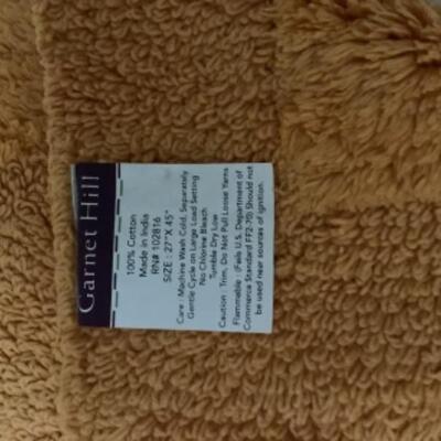 U - 1236  Rug Lot  ( 3 Small Area  ) 