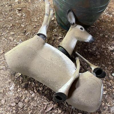 Lot 132 - Deer Feeder (Corn Spreader)