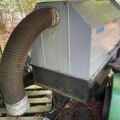 Lot 136 - John Deere Tractor  