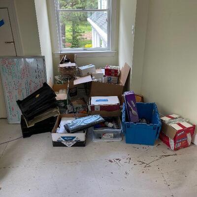 Lot 140 - Office Supplies