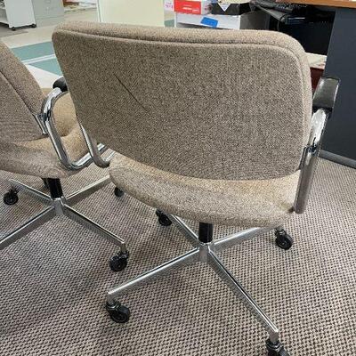 Lot 146 - 4 Office Chairs