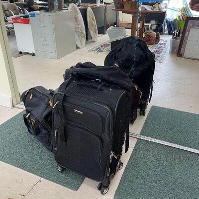 Lot 148 - Luggage