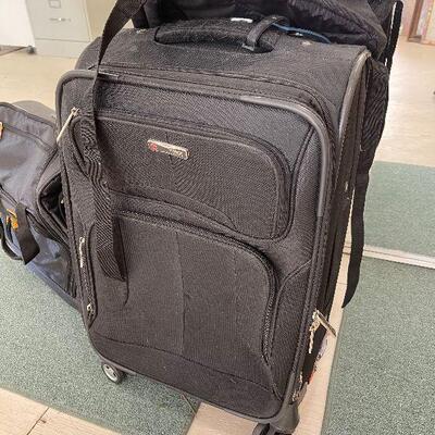 Lot 148 - Luggage