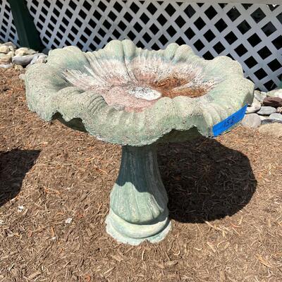 Lot 158 - Bird Bath