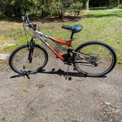 Lot 163 - Mongoose Xr-75 21 Speed Bicycle