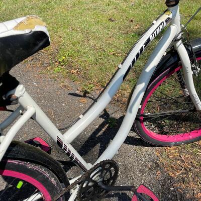 Lot 164 - Huffy Olympia Bicycle