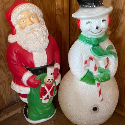 Lot 167 - Santa and Snowman Lawn Ornaments