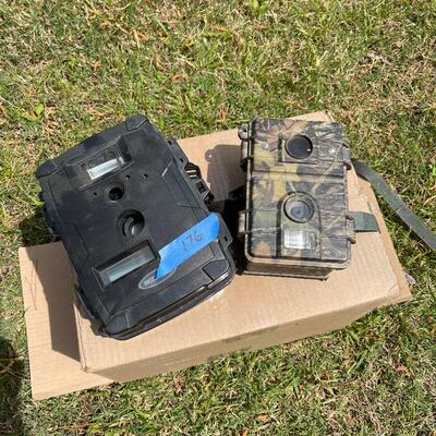 Lot 176 - Wildlife Cameras