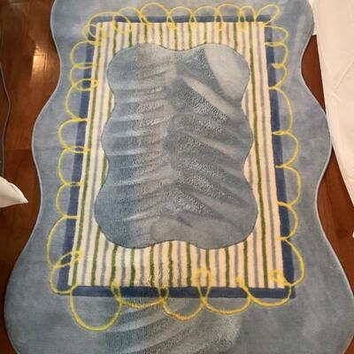 K - 1273. Supreme Collection Area Rug 