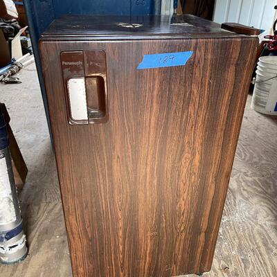 Lot 189 - Mini Fridge