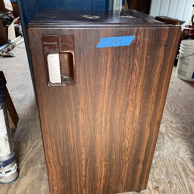Lot 189 - Mini Fridge