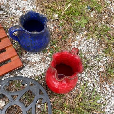 Lot 202 - Gardening and Decor