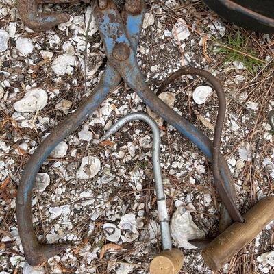Lot 203 - Fryer, Deer Bell, Meat Hooks and Bridle
