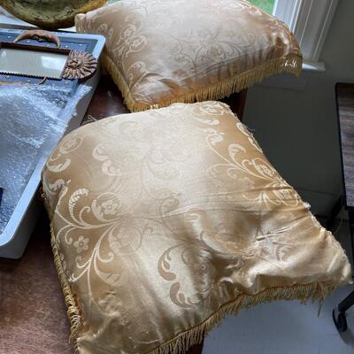 Lot 208 - Sun and Moon Home Decor & New Disco Ball