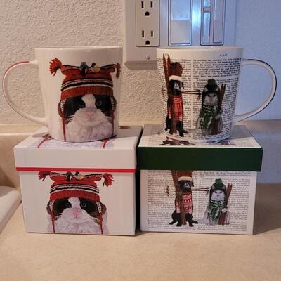 Lot 109: New Coffee Cups Cat Theme Christmas x 2 