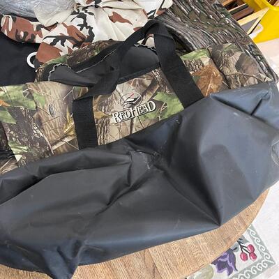 Lot 212 - Hunting Clothing 