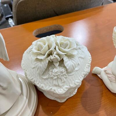 Lot 214 - Angels, Candlesticks and Music Box 