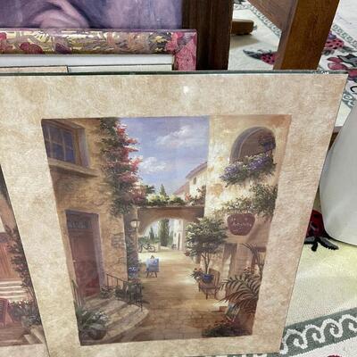 Lot 216 - Wall Art and Frames