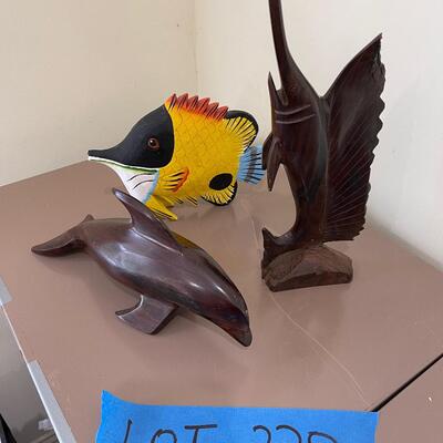 Lot 220 - Fish Art