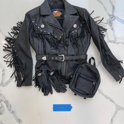 Lot 223 - Authentic Harley-Davidson Womans Jacket, Gloves and Purse