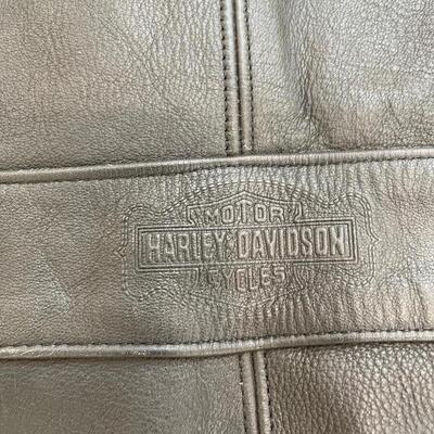 Lot 223 - Authentic Harley-Davidson Womans Jacket, Gloves and Purse