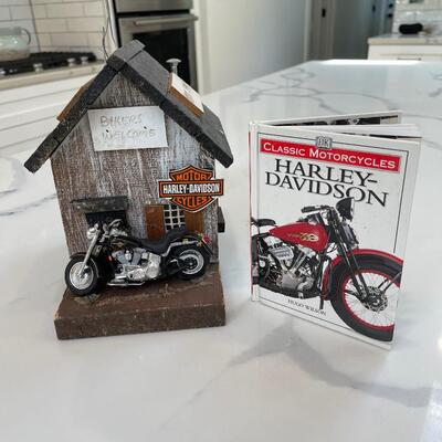 Lot 229 - Harley-Davidson Bird House and Book