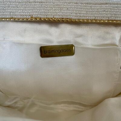 Lot 234 - Vintage Beaded Purse from Bloomingdales