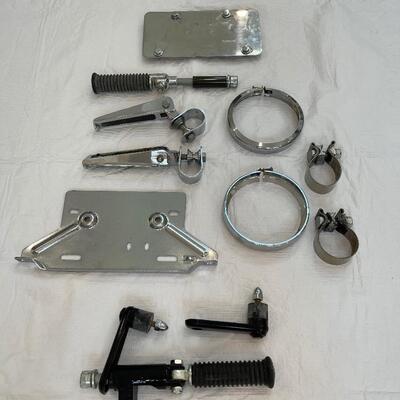 Lot 236 - 1998-1999 Harley-Davidson Motorcycle Accessories/Parts