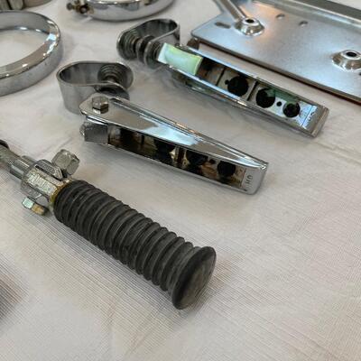 Lot 236 - 1998-1999 Harley-Davidson Motorcycle Accessories/Parts