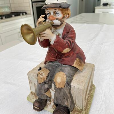Lot 237 - Melody in Motion Clown