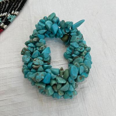 Lot 238 - Turquoise Jewelry