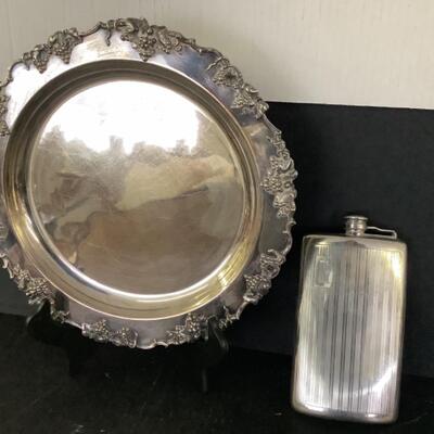 B1050 Barbour Silver Plate Tray International Silver Co. Flask
