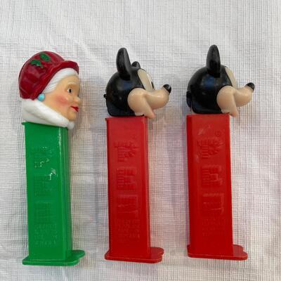 Lot 254 - Harley-Davidson Cards, PEZ Dispenser and Kaleidoscope