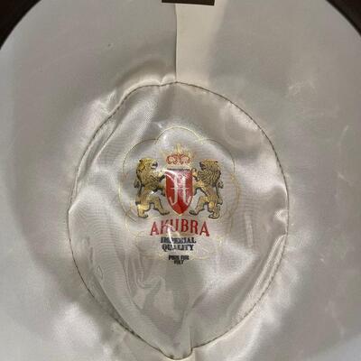 Lot 258 - Cowboy Hats