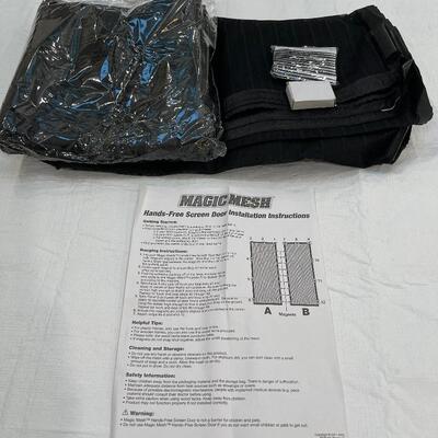 Lot 259 - Magic MeshDoors, Straight Line Laser and a 1.5V Battery Pack