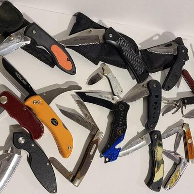 Lot of Assorted Pocket Knives - Item #429