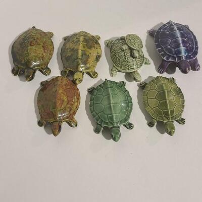 Lot of 7 Turtle Figurines -Item# 445