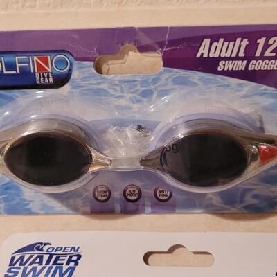 Lot 152: New Swimmimg Goggles x 2