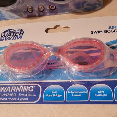 Lot 152: New Swimmimg Goggles x 2