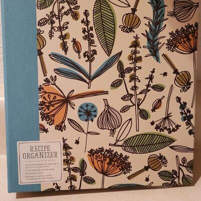 Lot 167: New Hallmark Book + Recipe Organizer 