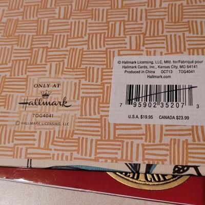 Lot 167: New Hallmark Book + Recipe Organizer 