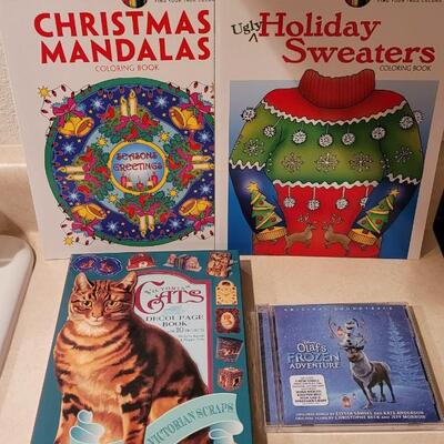 Lot 171: New Coloring, Decoupage + CD 