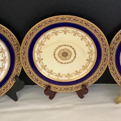 A1061  Set of 7 Minton China Dinner Plates
