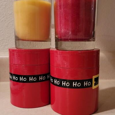 Lot 178: (2) New Hallmark Holiday Candles 