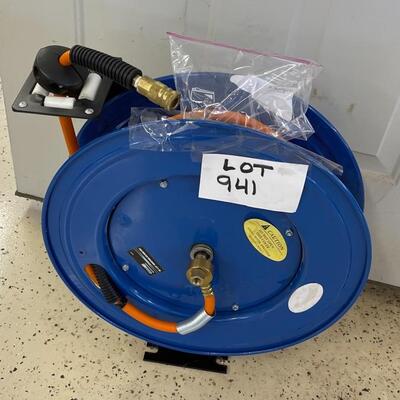 941-Brand: GRIP Heavy Duty Industrial Air Hose Reel