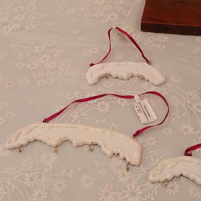 Lot 213: Ornament Hangers and Tree